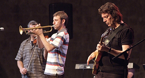 Jazz World Fusion i Steve Hackett, foto: Damil Kalogjera, www.dubrovnik-festival.hr