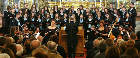 Zbor i solisti Glazbene škole u Varaždinu, Royal Academy of Music Baroque Orchestra i dirigent Laurence Cummings