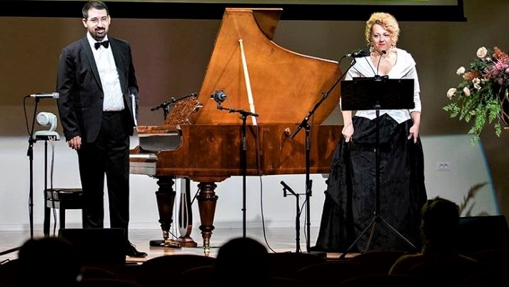 Pijanist Pavao Mašić i sopranistica Ivana Lazar 