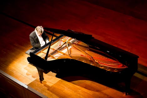 Eugen Indjic, foto: J. Martin, eugenindjic.com
