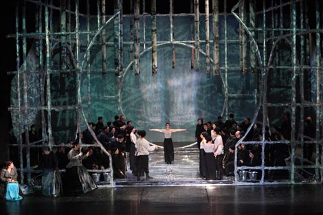 Hrvatsko narodno kazalište u Zagrebu: Petar Iljič Čajkovski; Evgenij Onjegin, dir: Nikša Bareza, red. Michał Znaniecki