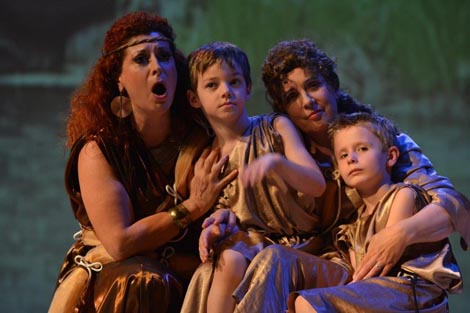 Hrvatsko narodno kazalište u Osijeku: Vincenzo Bellini, Norma, dir. Filip Pavišić, red. Dejan Miladinović