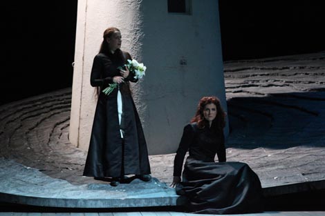Hrvatsko narodno kazalite u Zagrebu i Opéra Comique, Pariz (u sklopu Festivala francuske kulture u hrvatskoj Rendez-vouz): Claude Debussy, Pélleas i Mélisande, dir. Pascal Rophé, red. Stéphane Braunschweig