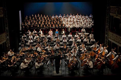 Ansambl Opere HNK Split, Zbor Umjetničke akademije u Splitu, solisti i dirigent Loris Voltolini