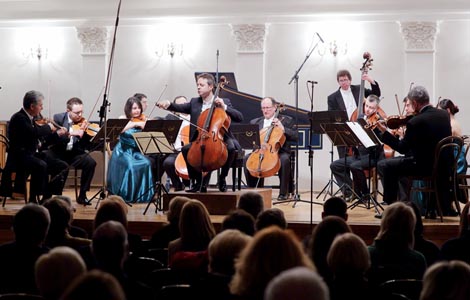 Zagrebački solisti i MArc Coppey, arhivska fotografija, foto: © Mirko Cvjetko